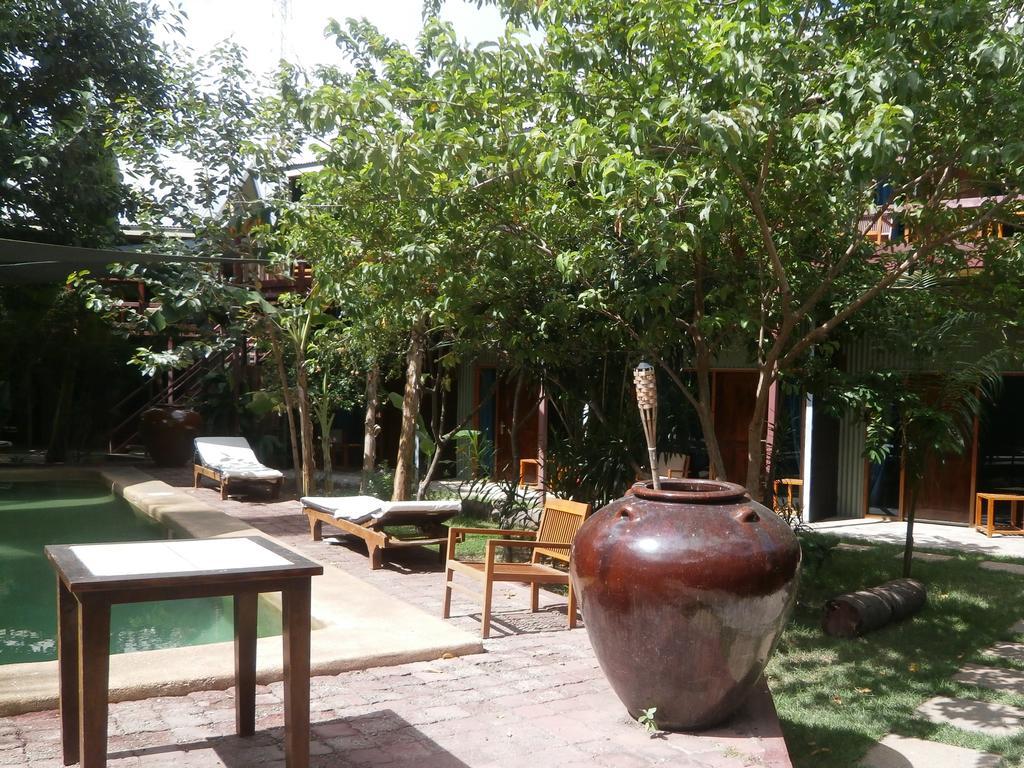 Hotel Esplanada Dili Exterior photo