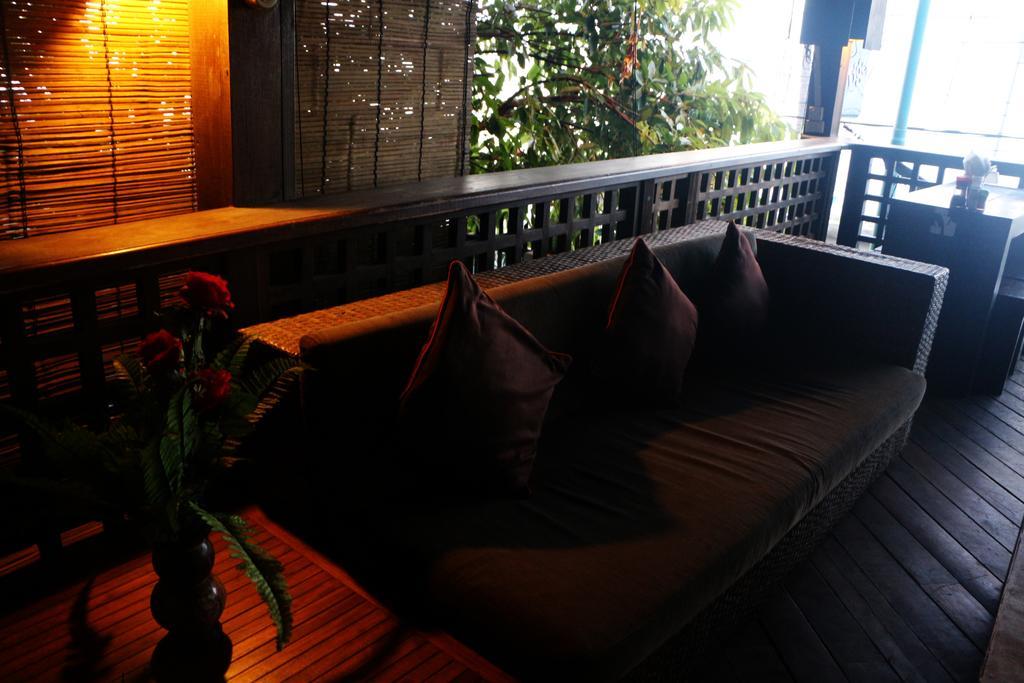 Hotel Esplanada Dili Exterior photo